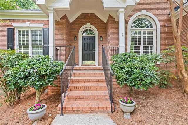 815 Cedar Creek Drive, Suwanee, GA 30024