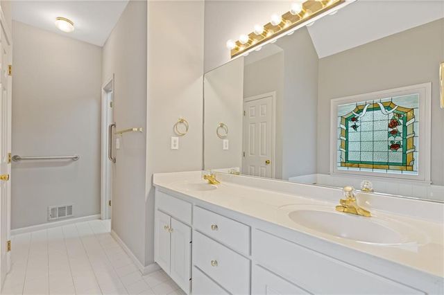 815 Cedar Creek Drive, Suwanee, GA 30024