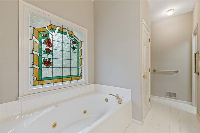 815 Cedar Creek Drive, Suwanee, GA 30024