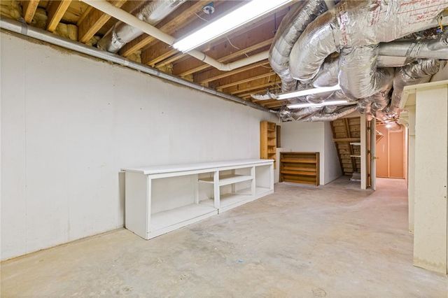 815 Cedar Creek Drive, Suwanee, GA 30024