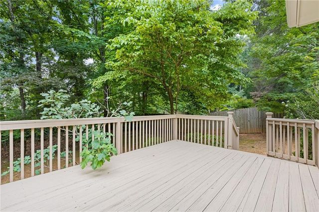815 Cedar Creek Drive, Suwanee, GA 30024