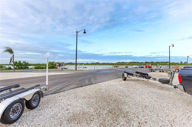 103 S FLAGLER AVENUE, Edgewater, FL 32132