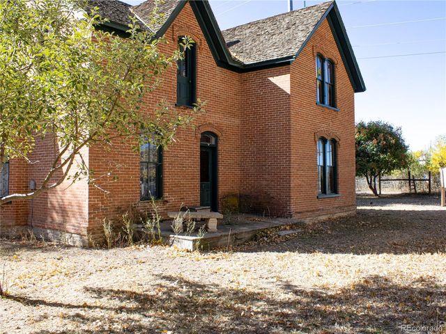 2306 E 1 st Street, Loveland, CO 80537