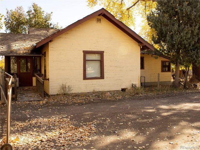 2306 E 1 st Street, Loveland, CO 80537