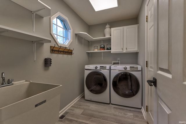 104 Alexandria Drive, Newburgh, IN 47630