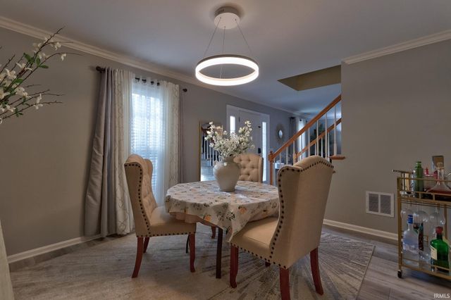 104 Alexandria Drive, Newburgh, IN 47630