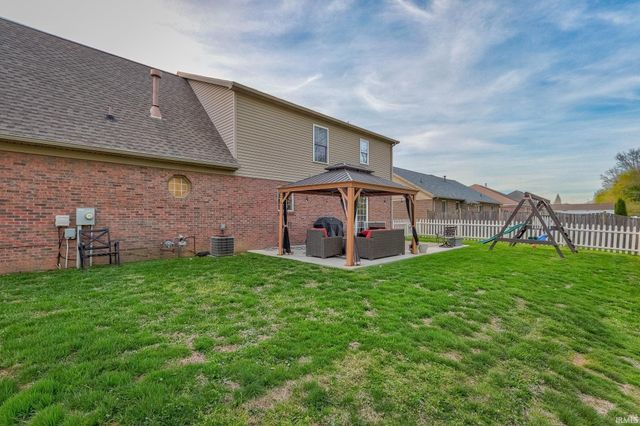 104 Alexandria Drive, Newburgh, IN 47630