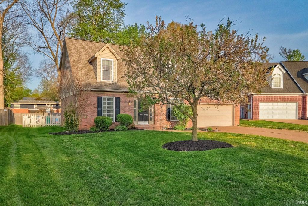 104 Alexandria Drive, Newburgh, IN 47630