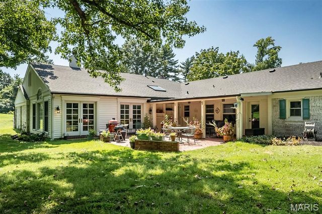 22 Marsally Drive, Westwood, MO 63131