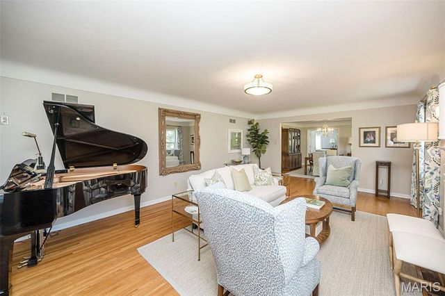 22 Marsally Drive, Westwood, MO 63131