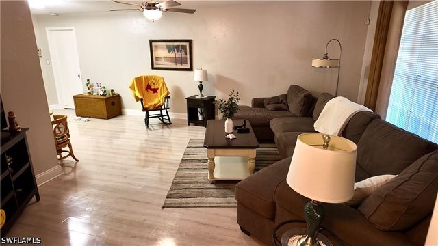 541 Landmark DR, Naples, FL 34112