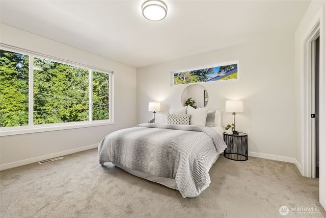 7511 Dumar Way SW, Seattle, WA 98106