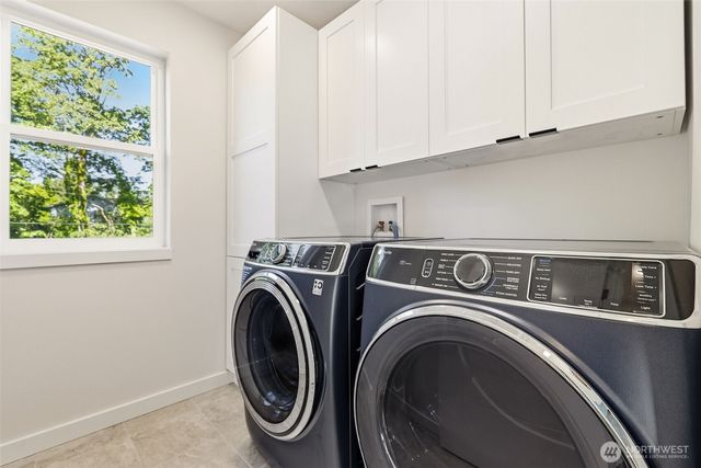 7511 Dumar Way SW, Seattle, WA 98106