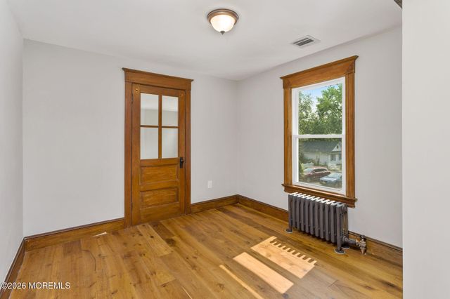 135 S Main Street, Allentown, NJ 08501