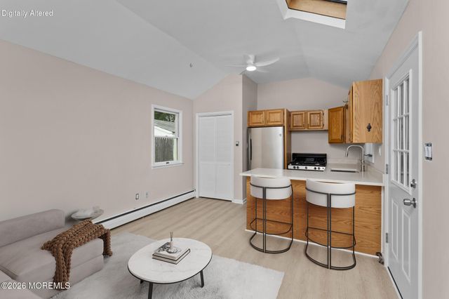 135 S Main Street, Allentown, NJ 08501