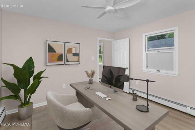 135 S Main Street, Allentown, NJ 08501