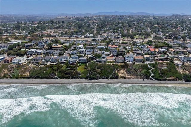 1547 Neptune, Encinitas, CA 92024