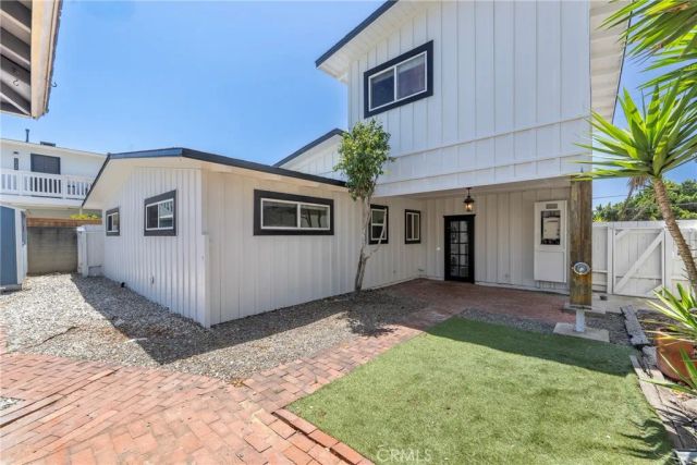 1547 Neptune, Encinitas, CA 92024