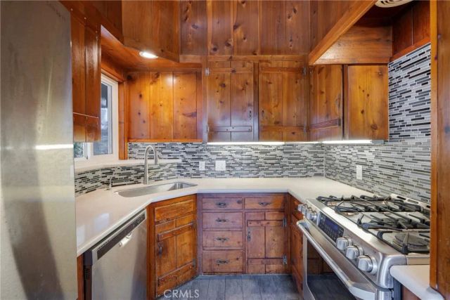 1547 Neptune, Encinitas, CA 92024