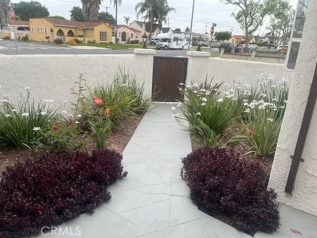 7531 S Denker Avenue, Los Angeles, CA 90047