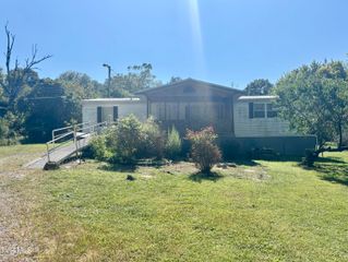6201 Old Woodway Road, Pennington Gap, VA 24277