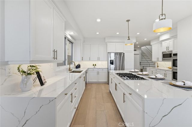 7612 Carmenita Lane, West Hills, CA 91304