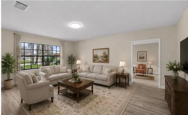 272 SW Carter Avenue, Port St. Lucie, FL 34983