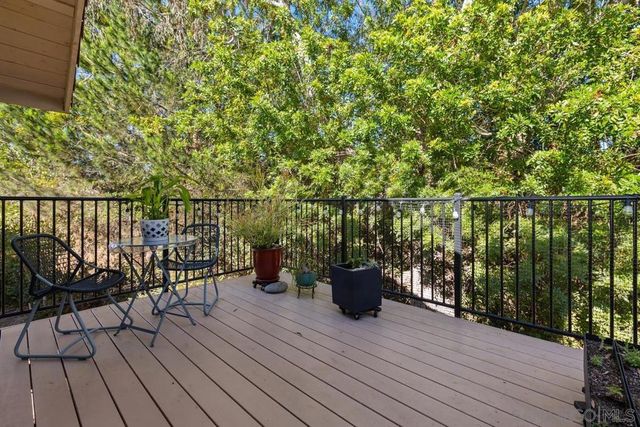 3152 Avenida Topanga, Carlsbad, CA 92009