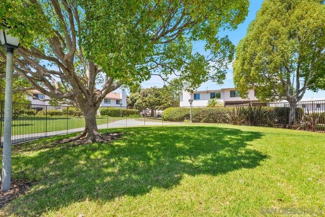 3152 Avenida Topanga, Carlsbad, CA 92009