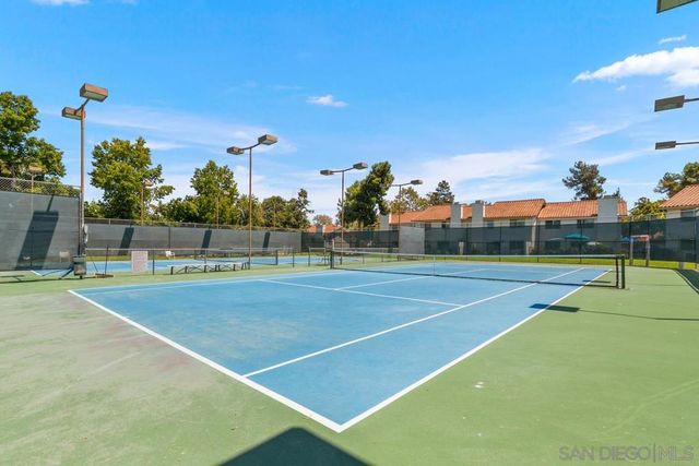 3152 Avenida Topanga, Carlsbad, CA 92009