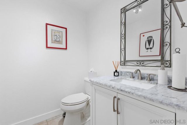 3152 Avenida Topanga, Carlsbad, CA 92009