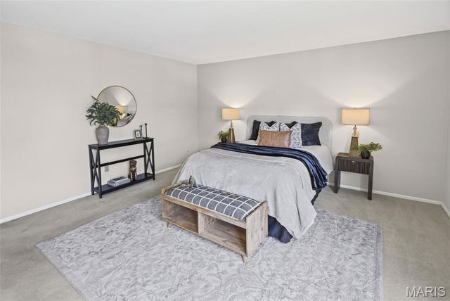 602 Sunbridge Drive, Chesterfield, MO 63017