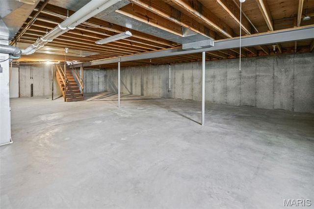 602 Sunbridge Drive, Chesterfield, MO 63017