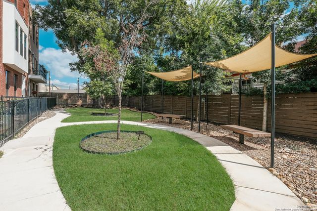 426 center, San Antonio, TX 78202