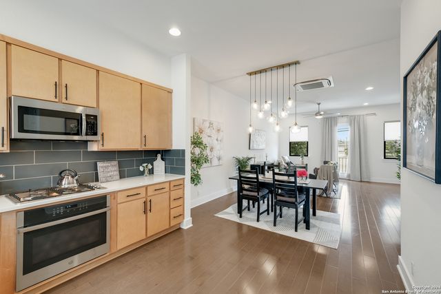 426 center, San Antonio, TX 78202