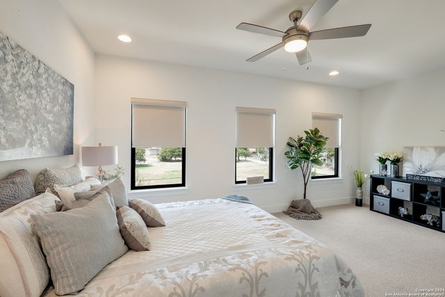 426 center, San Antonio, TX 78202