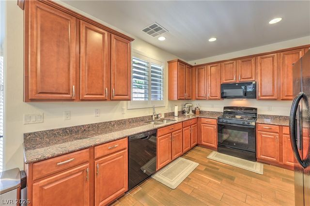 9317 Flowering Tulip Avenue, Las Vegas, NV 89166