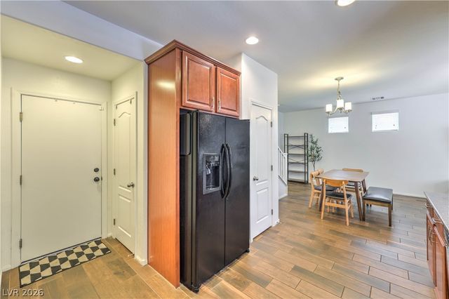 9317 Flowering Tulip Avenue, Las Vegas, NV 89166