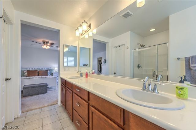 9317 Flowering Tulip Avenue, Las Vegas, NV 89166