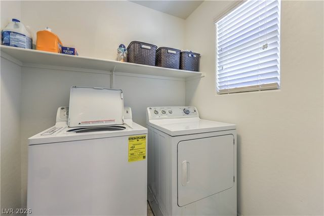 9317 Flowering Tulip Avenue, Las Vegas, NV 89166