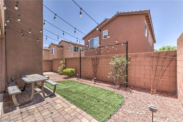 9317 Flowering Tulip Avenue, Las Vegas, NV 89166