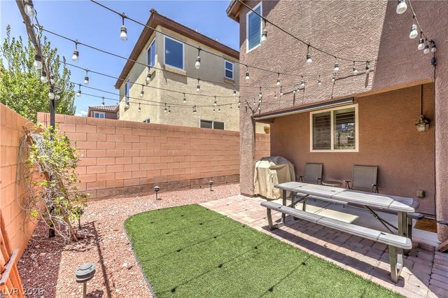 9317 Flowering Tulip Avenue, Las Vegas, NV 89166