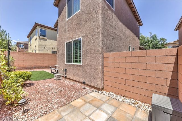 9317 Flowering Tulip Avenue, Las Vegas, NV 89166