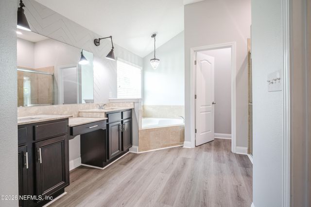144 PRINCE ALBERT Avenue, St. Johns, FL 32259