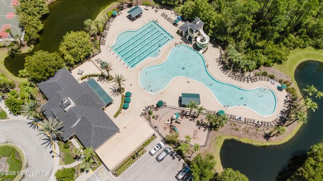 144 PRINCE ALBERT Avenue, St. Johns, FL 32259