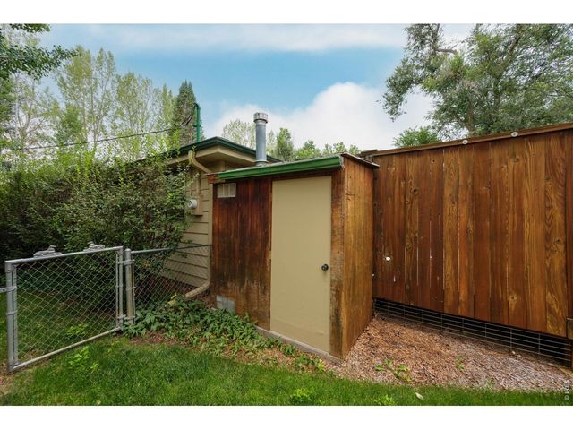 3400 Orchard Dr, Laporte, CO 80535