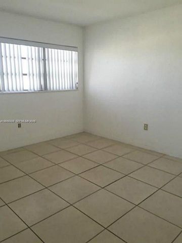 2005 Sans Souci Blvd 305, North Miami, FL 33181