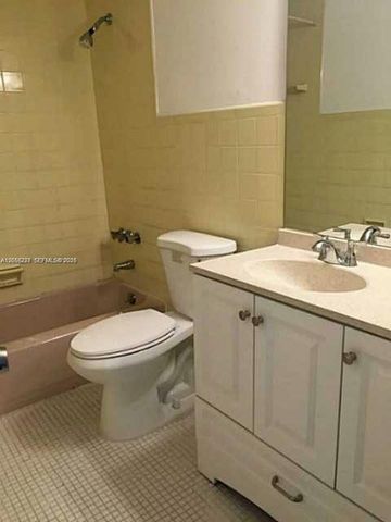 2005 Sans Souci Blvd 305, North Miami, FL 33181
