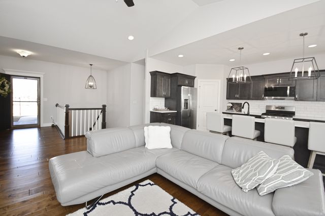 205 Potomac Avenue, Savoy, IL 61874