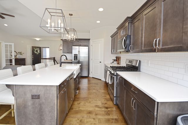 205 Potomac Avenue, Savoy, IL 61874